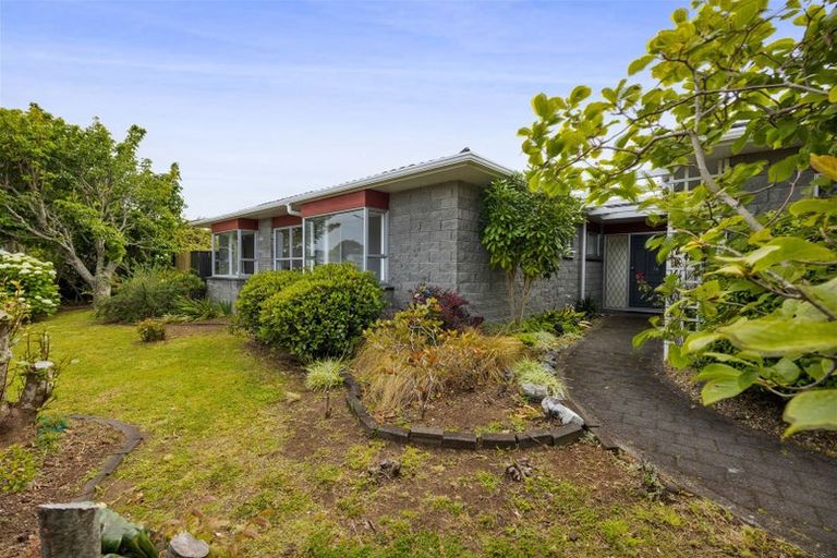 Photo of property in 146 Heta Road, Highlands Park, New Plymouth, 4312