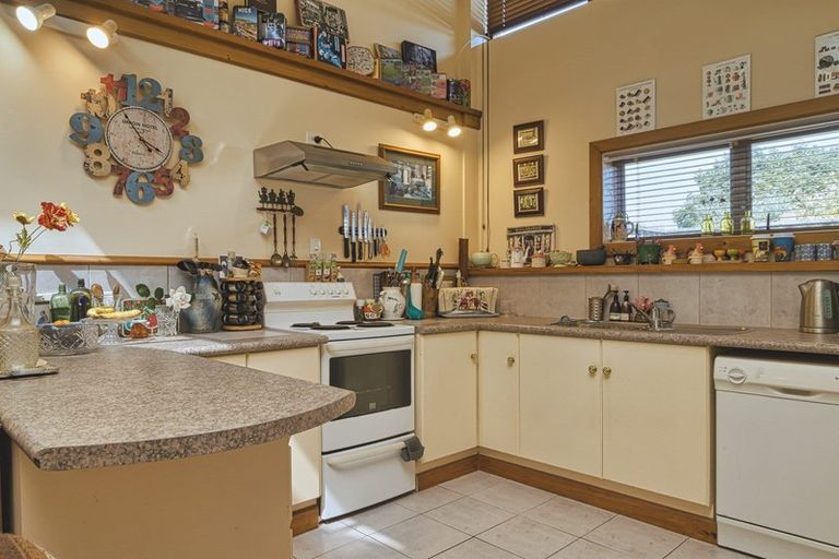 Photo of property in 2c Creagh Street, Te Awa, Napier, 4110