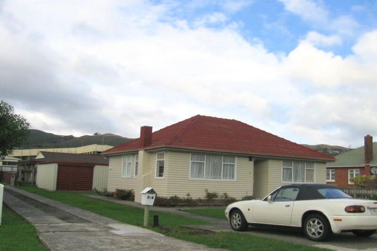 Photo of property in 38a Beauchamp Street, Tawa, Wellington, 5028