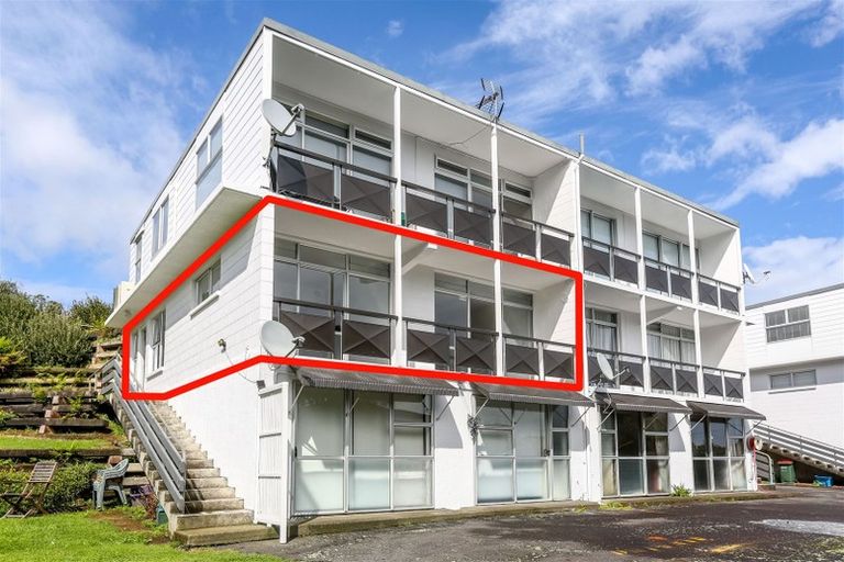Photo of property in 15/75 Carrington Street, Lower Vogeltown, New Plymouth, 4310