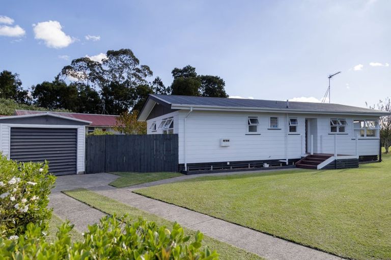 Photo of property in 17 Leather Street, Huntly, 3700