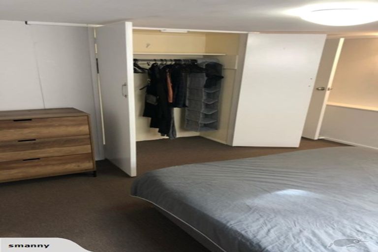 Photo of property in 10 Sylvan Crescent, Te Atatu South, Auckland, 0610