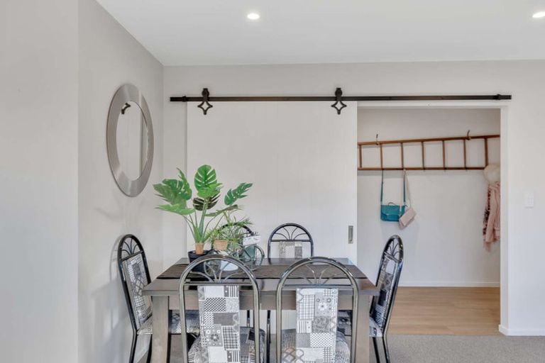 Photo of property in 5 Burke Lane, Amberley, 7410