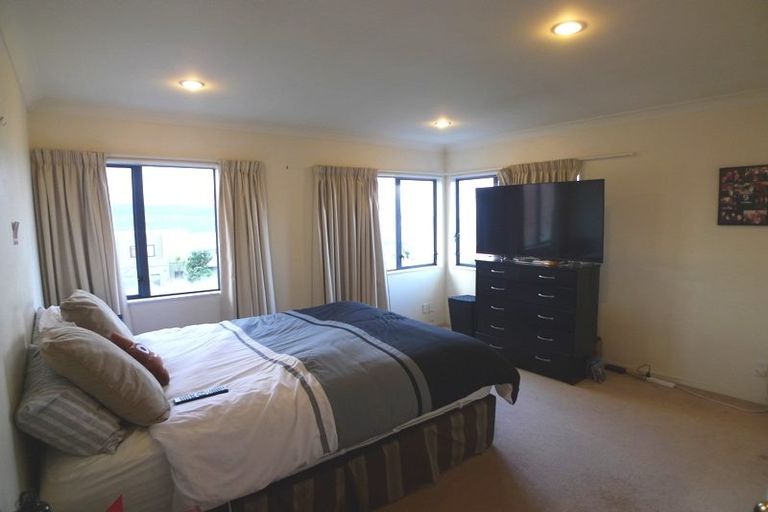 Photo of property in 12 Bowes Crescent, Strathmore Park, Wellington, 6022