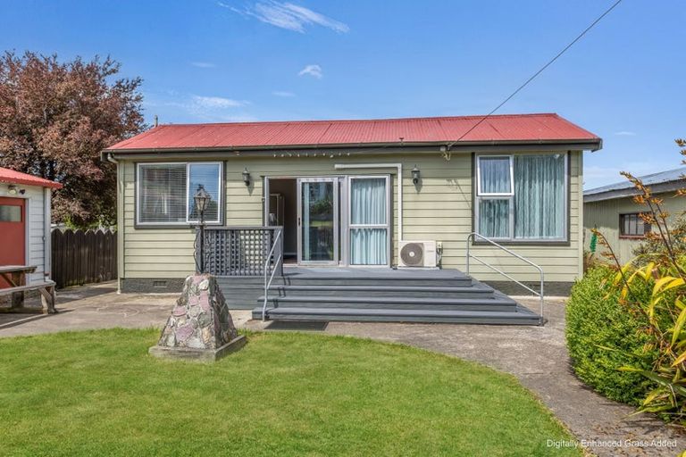 Photo of property in 10 Farm Street, Lumsden, 9730