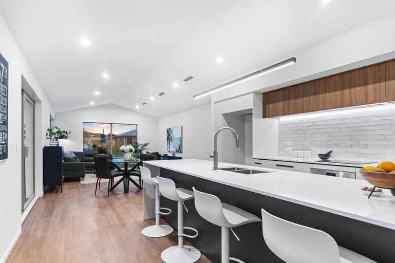 Photo of property in 32 Timara Crescent, Marshland, Christchurch, 8083