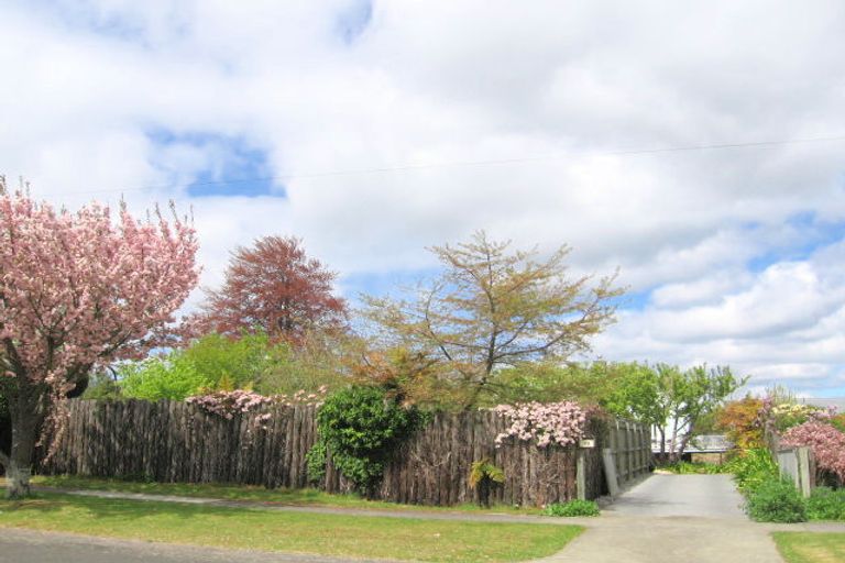 Photo of property in 23 Huia Street, Taupo, 3330