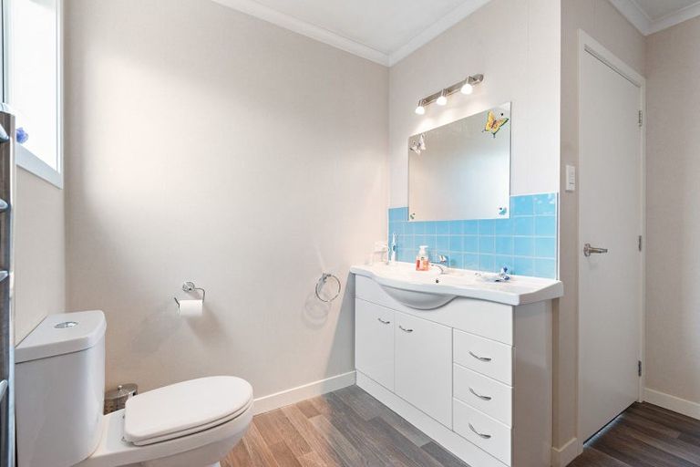 Photo of property in 124 Argyle Street, Mosgiel, 9024