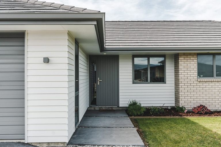 Photo of property in 9 Electric Place, Cromwell, 9310