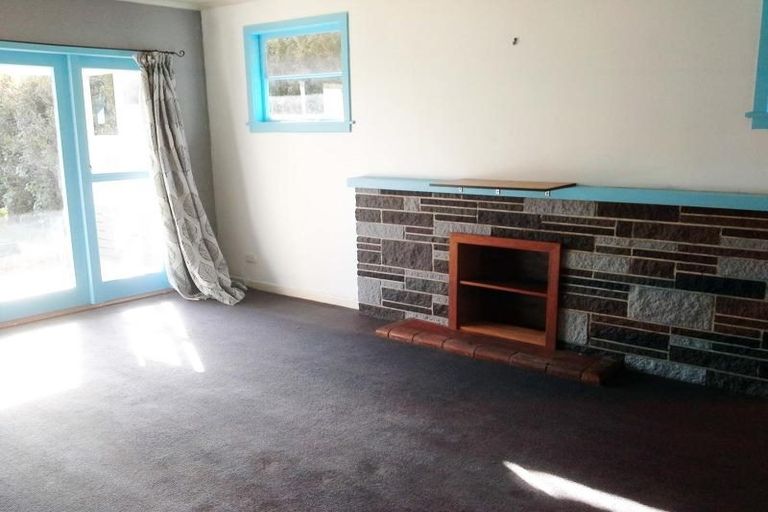 Photo of property in 2289 South Road, Okato, New Plymouth, 4374