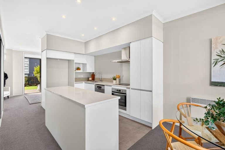 Photo of property in 46 Hobsonville Point Road, Hobsonville, Auckland, 0616