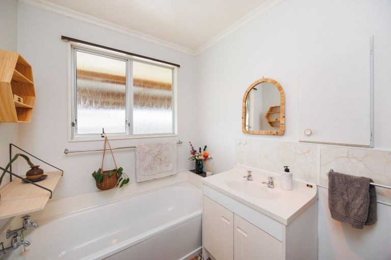 Photo of property in 86 Maxwells Line, Awapuni, Palmerston North, 4412