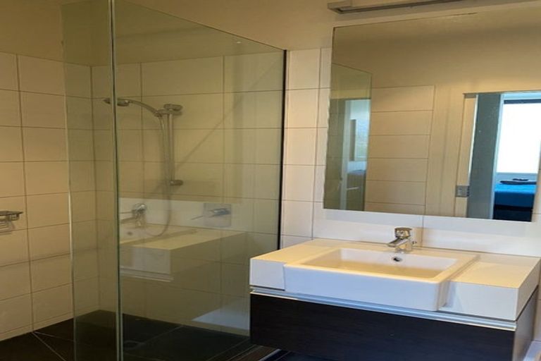 Photo of property in 22 Liardet Apartments, 13/20 Liardet Street, New Plymouth, 4310
