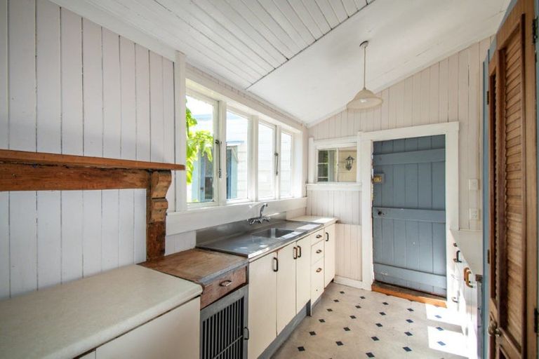 Photo of property in 104 Sandon Road, Feilding, 4702