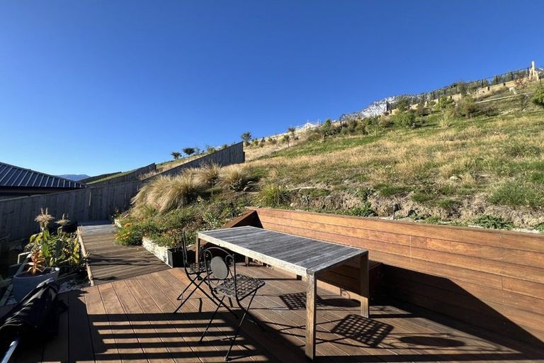 Photo of property in 43 Muster Road, Jacks Point, 9371