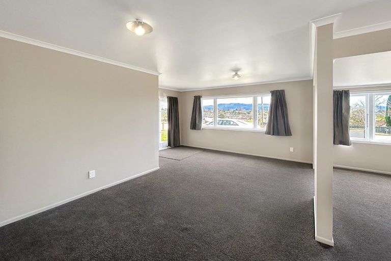 Photo of property in 16 No 1 Road, Te Puke, 3119