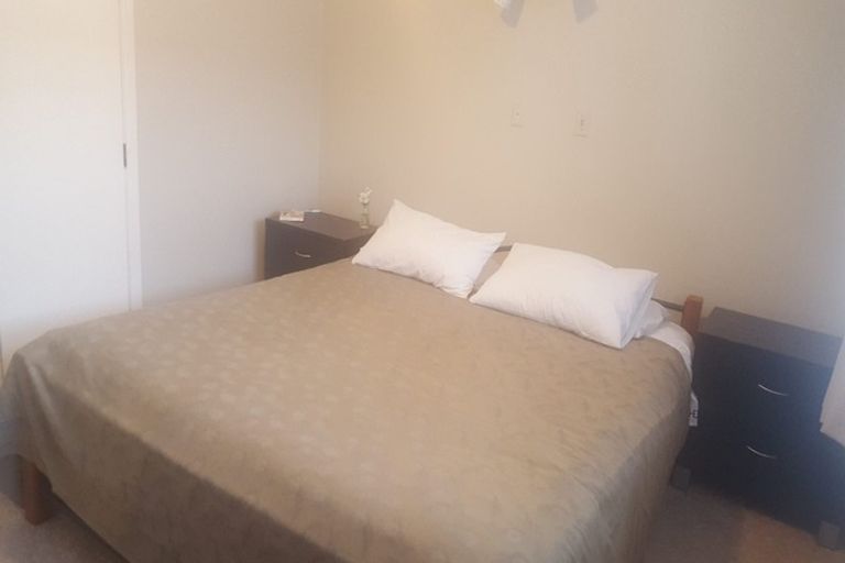 Photo of property in 3/2 Saltburn Road, Milford, Auckland, 0620