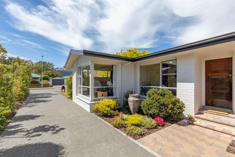 Photo of property in 34 Waiau Street, Cracroft, Christchurch, 8025