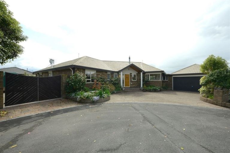 Photo of property in 50b Karnak Crescent, Russley, Christchurch, 8042