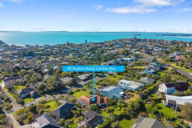 Photo of property in 42 Evelyn Road, Cockle Bay, Auckland, 2014