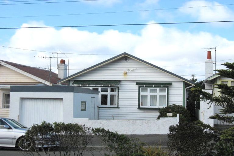 Photo of property in 83 Ross Street, Kilbirnie, Wellington, 6022