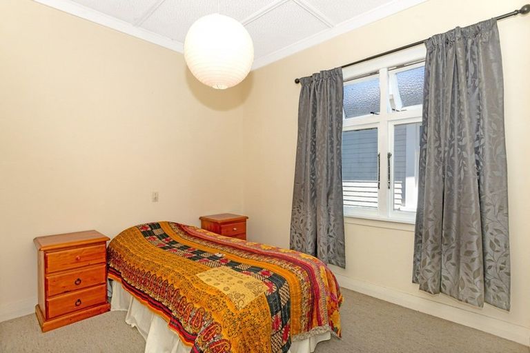 Photo of property in 208 Kahutia Street, Gisborne, 4010