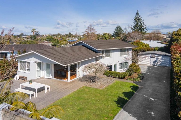 Photo of property in 12 Fordyce Avenue, Sunnyhills, Auckland, 2010
