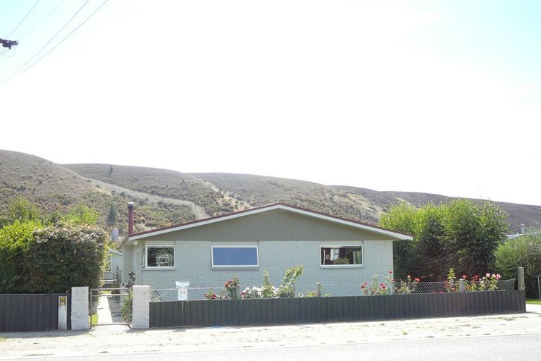 Photo of property in 128 Hazlett Street, Clyde, 9330