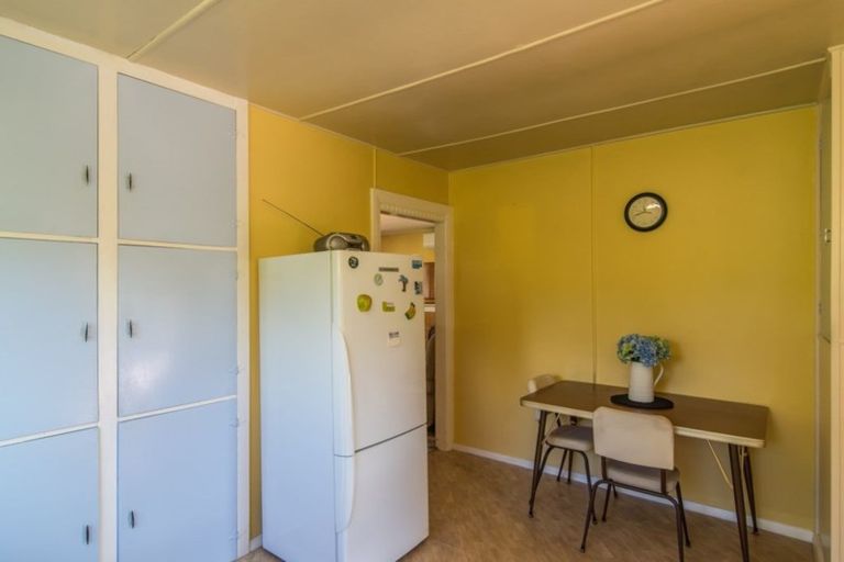 Photo of property in 13 Dell Road, Raumati South, Paraparaumu, 5032