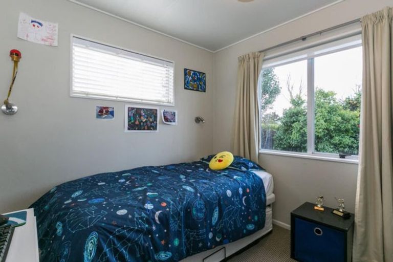 Photo of property in 39 Trigg Crescent, Taradale, Napier, 4112