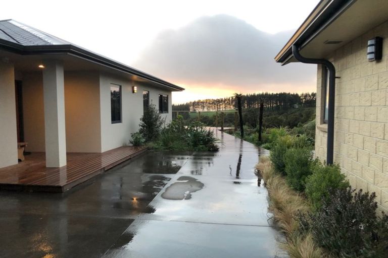 Photo of property in 1849 Mangorei Road, Mangorei, New Plymouth, 4371