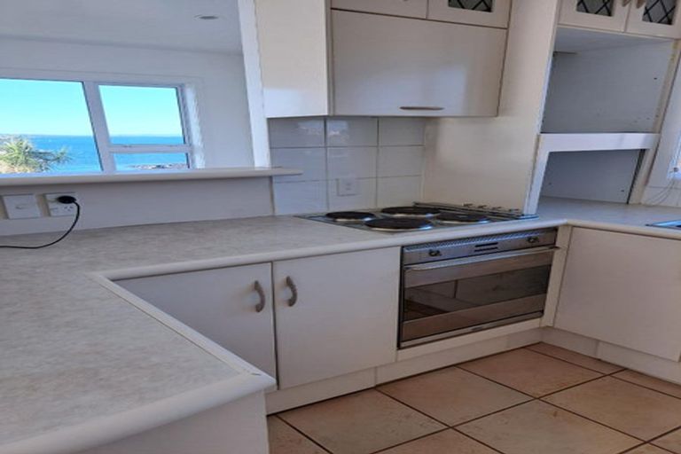 Photo of property in 8/241 Hurstmere Road, Takapuna, Auckland, 0622