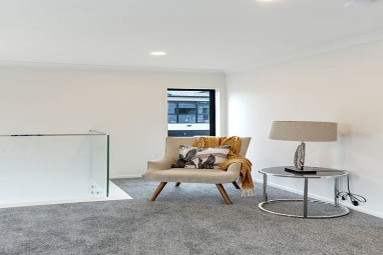 Photo of property in 61a Hillcrest Road, Papatoetoe, Auckland, 2025