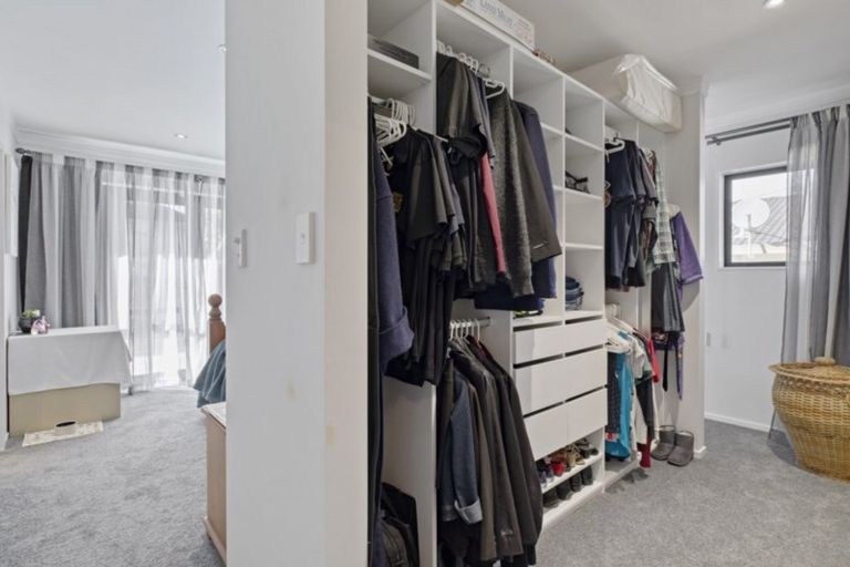 Photo of property in 2/59 Youngs Road, Papakura, 2110