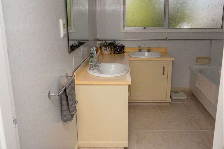 Photo of property in 199 Grove Place, Tinwald, Ashburton, 7700