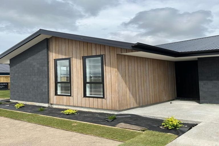 Photo of property in 15 Nethercote Way, Rolleston, 7614