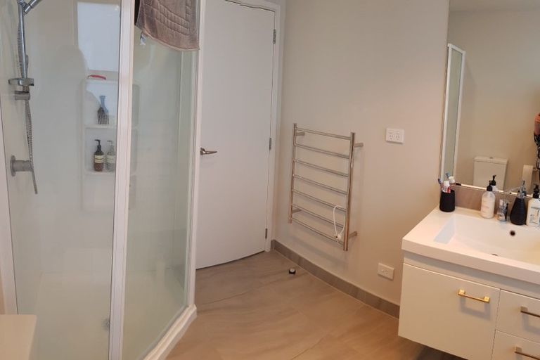 Photo of property in 6 Tomairangi Crescent, Pukekohe, 2120