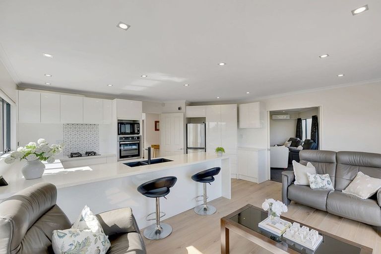 Photo of property in 7 Cromarty Place, Papakowhai, Porirua, 5024