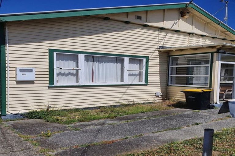 Photo of property in 69 Yule Street, Kilbirnie, Wellington, 6022