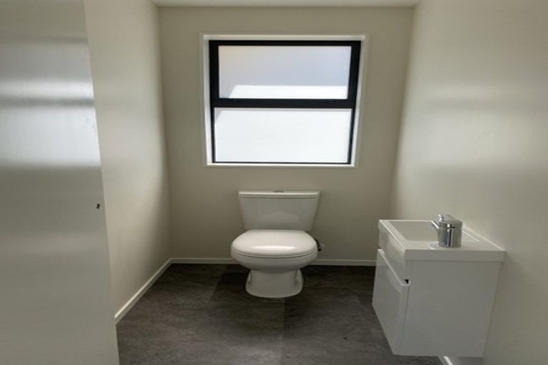 Photo of property in 121 Waikawa Beach Road, Manakau, Levin, 5573