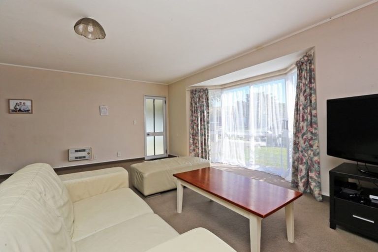 Photo of property in 3/432 Gloucester Street, Taradale, Napier, 4112