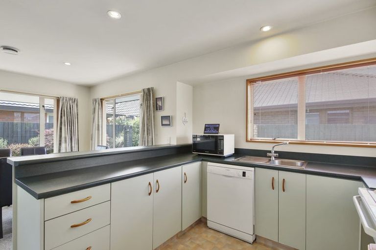 Photo of property in 2a Kingsbury Avenue, Rangiora, 7400