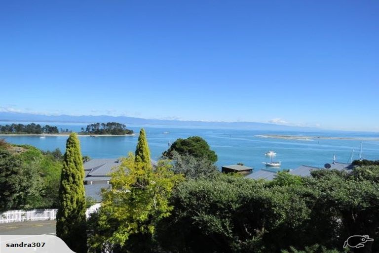 Photo of property in 28 Victoria Road, Stepneyville, Nelson, 7010