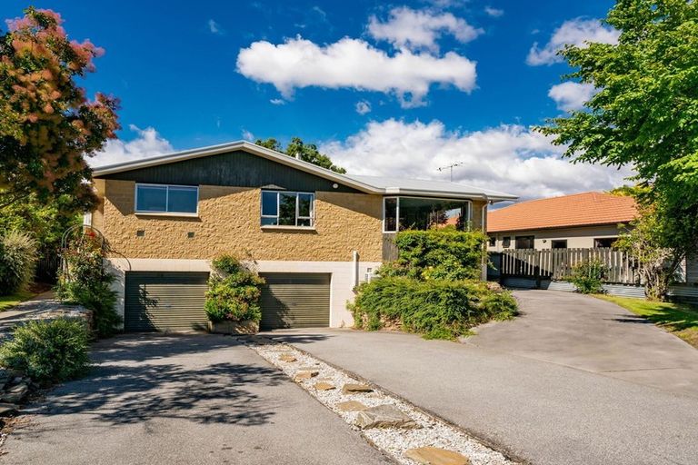 Photo of property in 11 Kerry Court, Cromwell, 9310