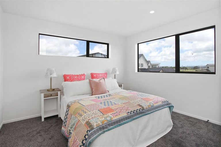 Photo of property in 13 Kaitiaki Drive, Clarks Beach, 2122