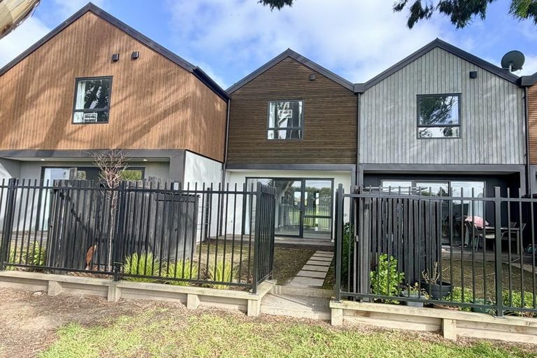 Photo of property in 13a Malaga Crescent, Harewood, Christchurch, 8051