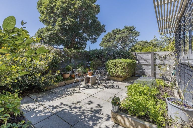 Photo of property in 68 Ludlam Street, Seatoun, Wellington, 6022