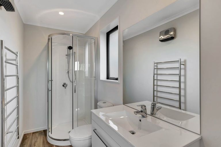 Photo of property in 106 Broadway Parade, Rolleston, 7615