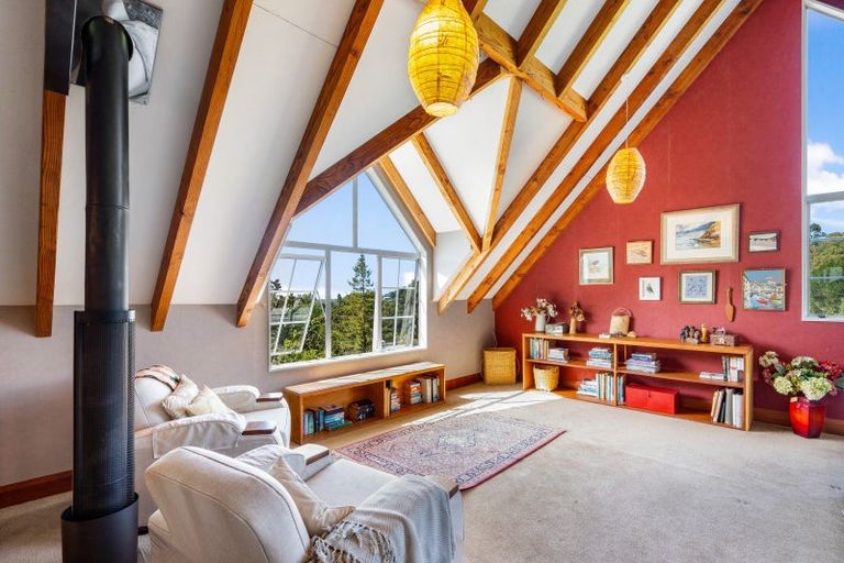 Photo of property in 27 Hikanui Drive, Havelock North, 4130