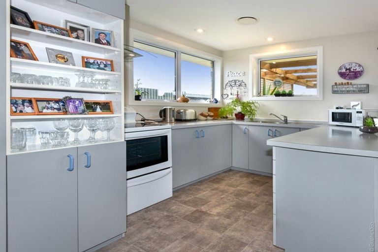 Photo of property in 35 Woodgrove Avenue, North New Brighton, Christchurch, 8083